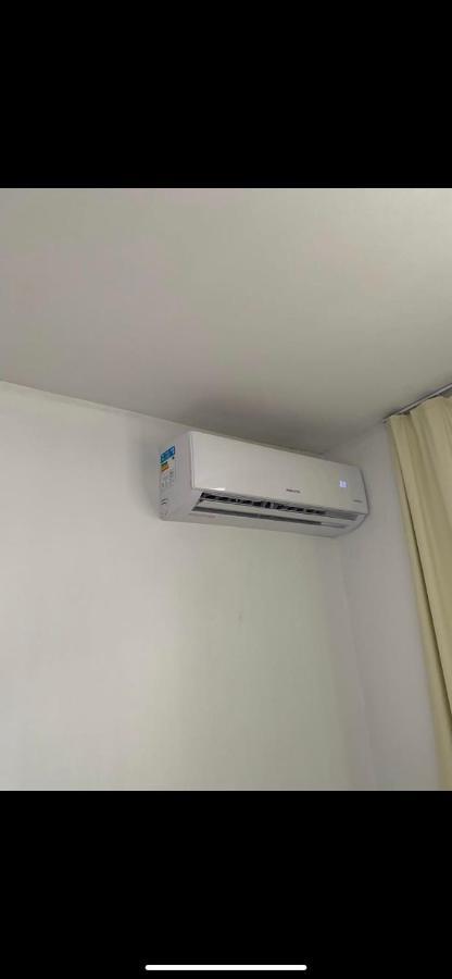 Casa Quintal Bueno! 5 Quartos Com Ar Split E Internet Ultra! Perto Do Melhor De Goiania! Marista Parques Areiao E Vaca Brava Hospital Premium Mater Dei Blue Fit Perdomo Goiania Shopping! Buitenkant foto