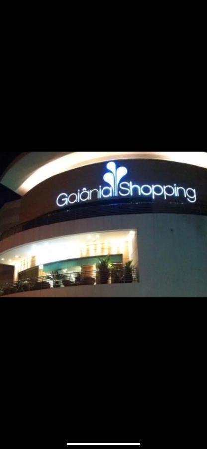 Casa Quintal Bueno! 5 Quartos Com Ar Split E Internet Ultra! Perto Do Melhor De Goiania! Marista Parques Areiao E Vaca Brava Hospital Premium Mater Dei Blue Fit Perdomo Goiania Shopping! Buitenkant foto
